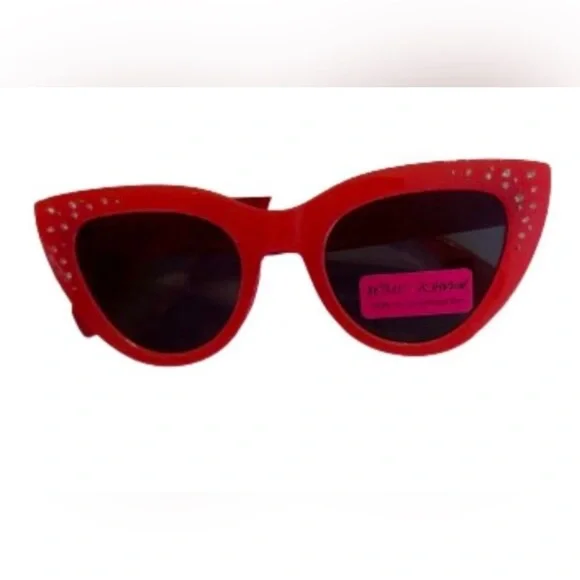 Betsey Johnson “Red” Retro Bling Sunglasses NWT’s - Picture 1 of 7